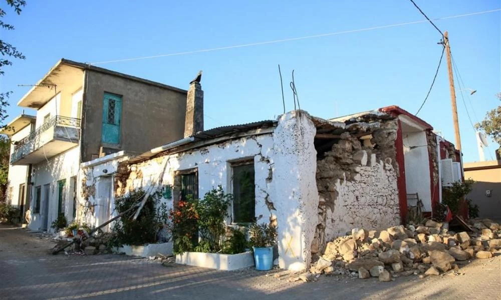 Αρκαλοχώρι: Η "Κάρμελ" ισοπέδωσε ότι είχε μείνει όρθιο μετά το σεισμό